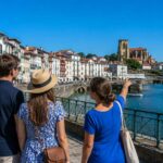 Visit Saint-Jean-de-Luz with a private guide