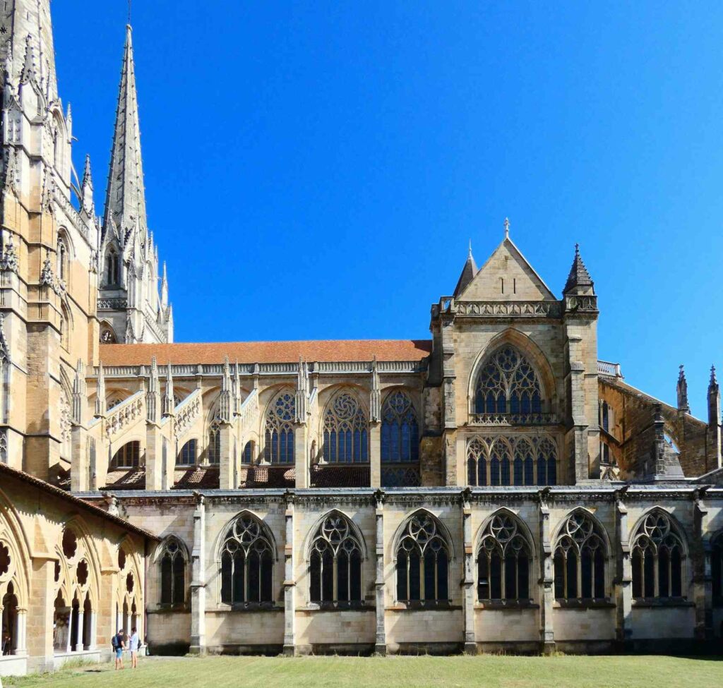 bayonne cathedral